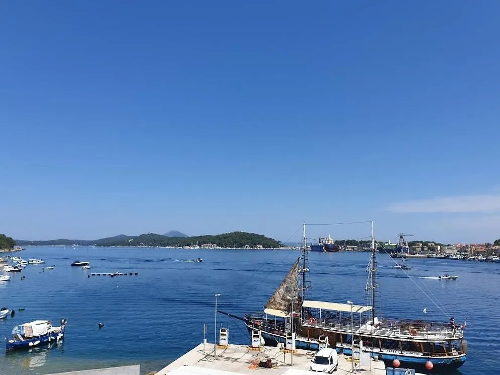 Apartments Priko 63  Mali Losinj