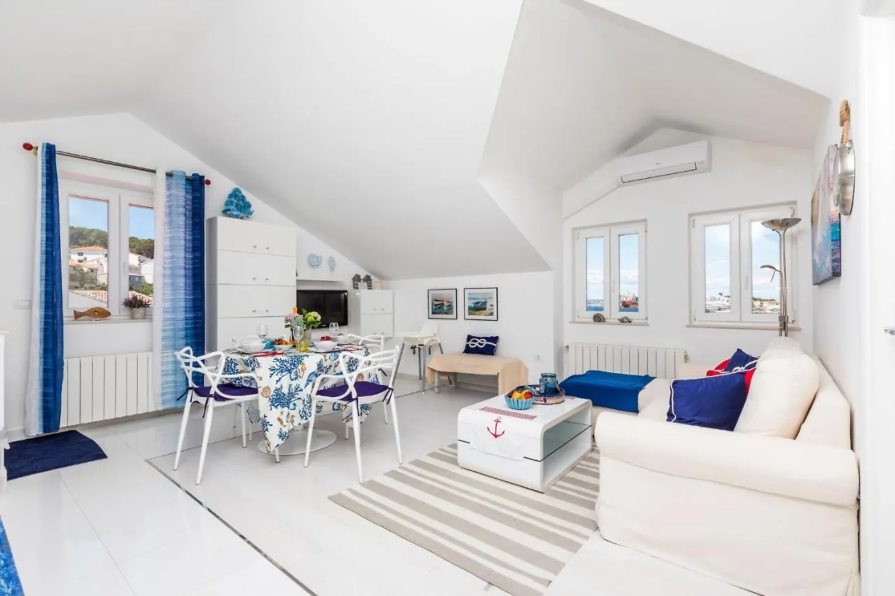 Apartments Priko 63 Mali Lošinj